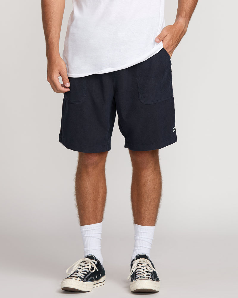 De La Cruz Submersible Hybrid Shorts