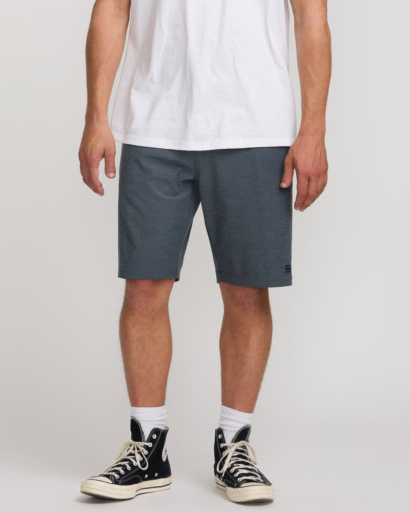 Crossfire Submersible 21" Hybrid Shorts