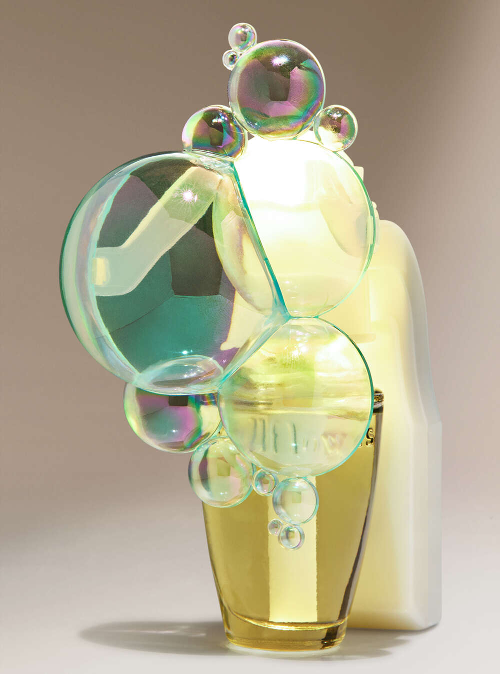 Bubbles Scent Control™ Nightlight Wallflowers Fragrance Plug